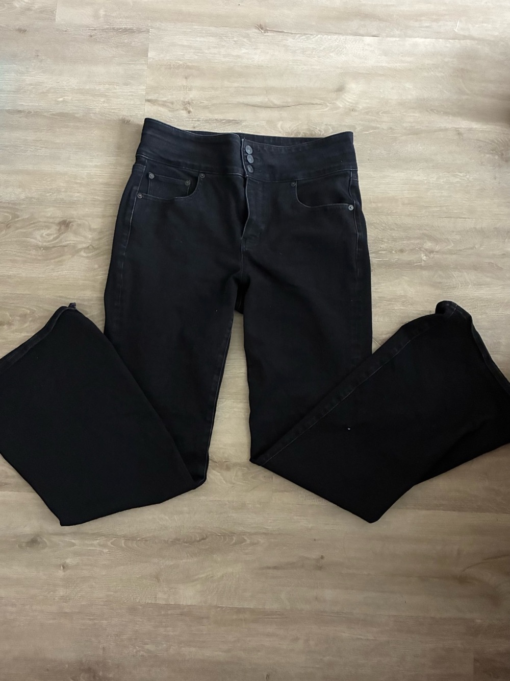 Black Women's Stretch Flare/Bootcut Jeans